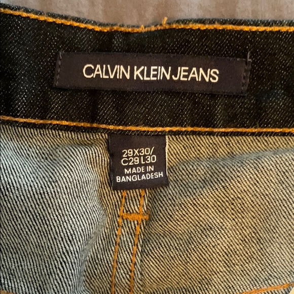Calvin Klein Mid Rise Slim Jeans  | CKJ 021 - Picture 2 of 7